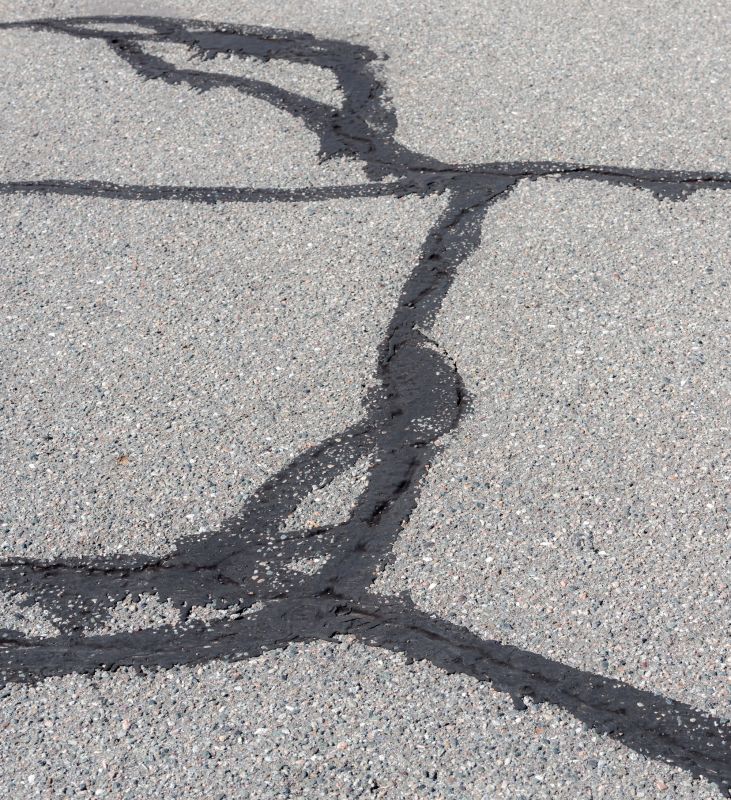 Concrete Crack Patching